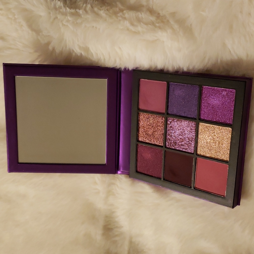 Huda Beauty Amethyst Obsessions Mini Eyeshadow Palette Purples